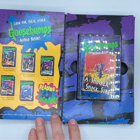 R.L. Stine Goosebumps A Shocker On Shock Street Audio Book Cassette 1996 w Box - Picture 4 of 6